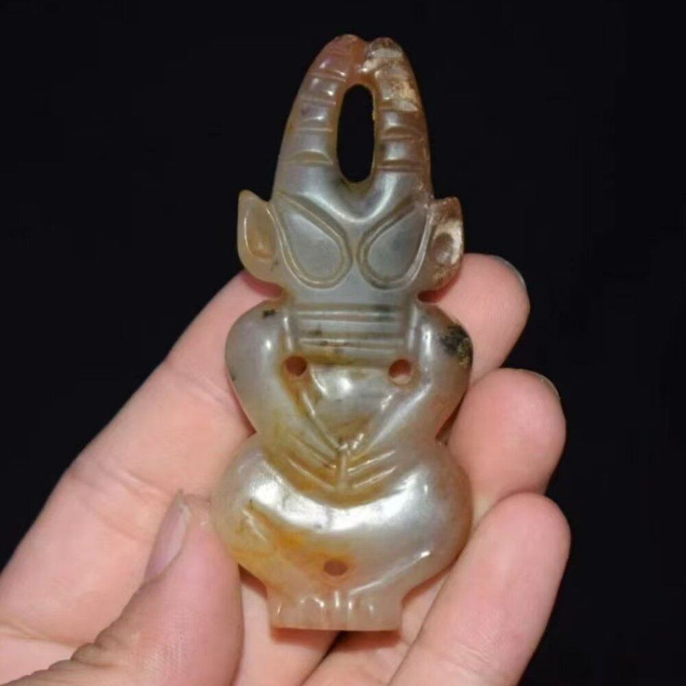 Jade Amulet Pendant
